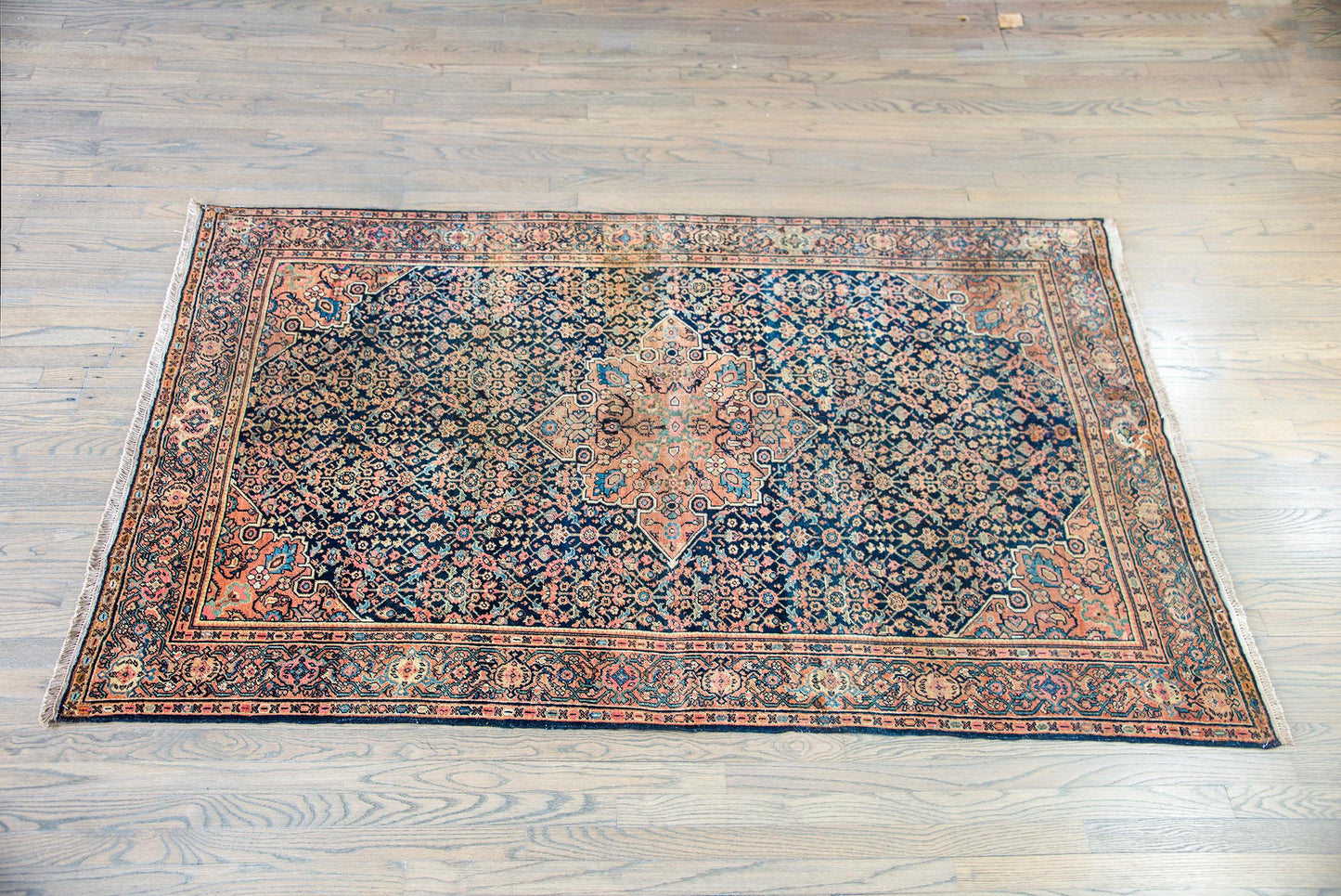 Early 20th Century Persian Sarouk Farahan For Sale