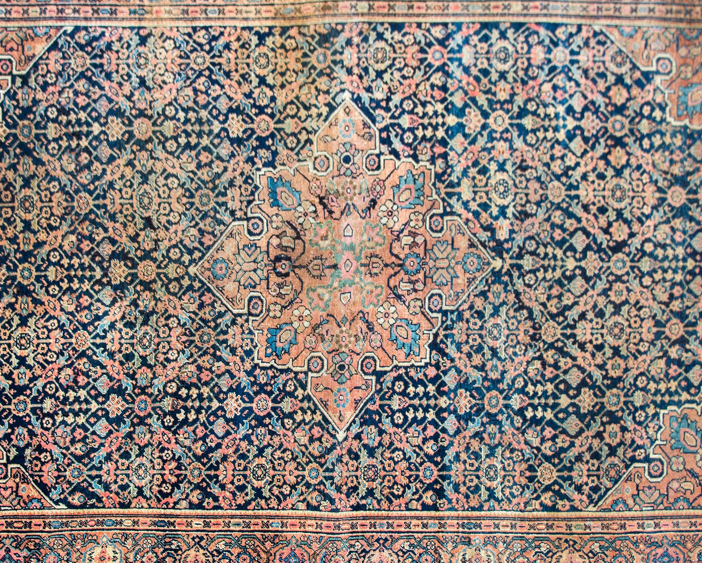 Early 20th Century Persian Sarouk Farahan For Sale