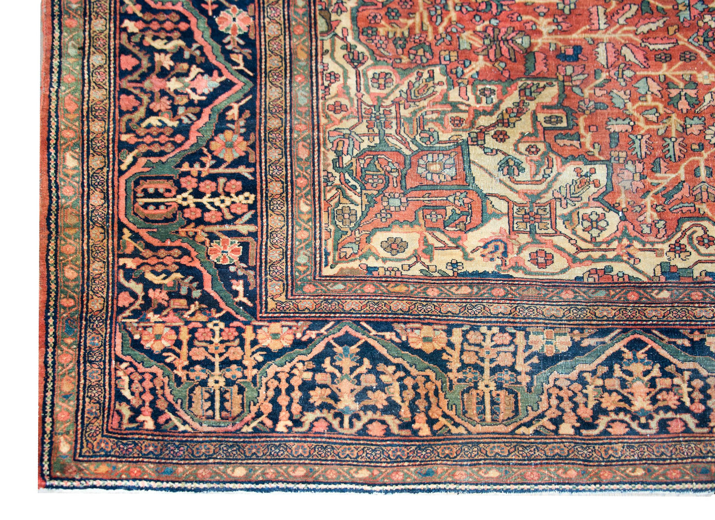 Incredible Early 20th Century Persian Sarouk Rug For Sale