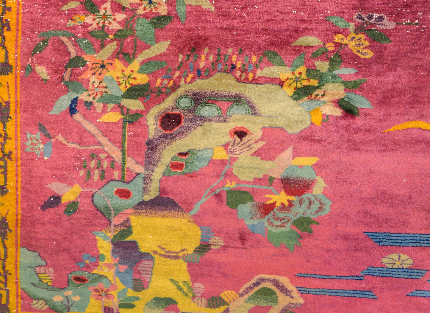 Unusual Chinese Art Deco Rug For Sale