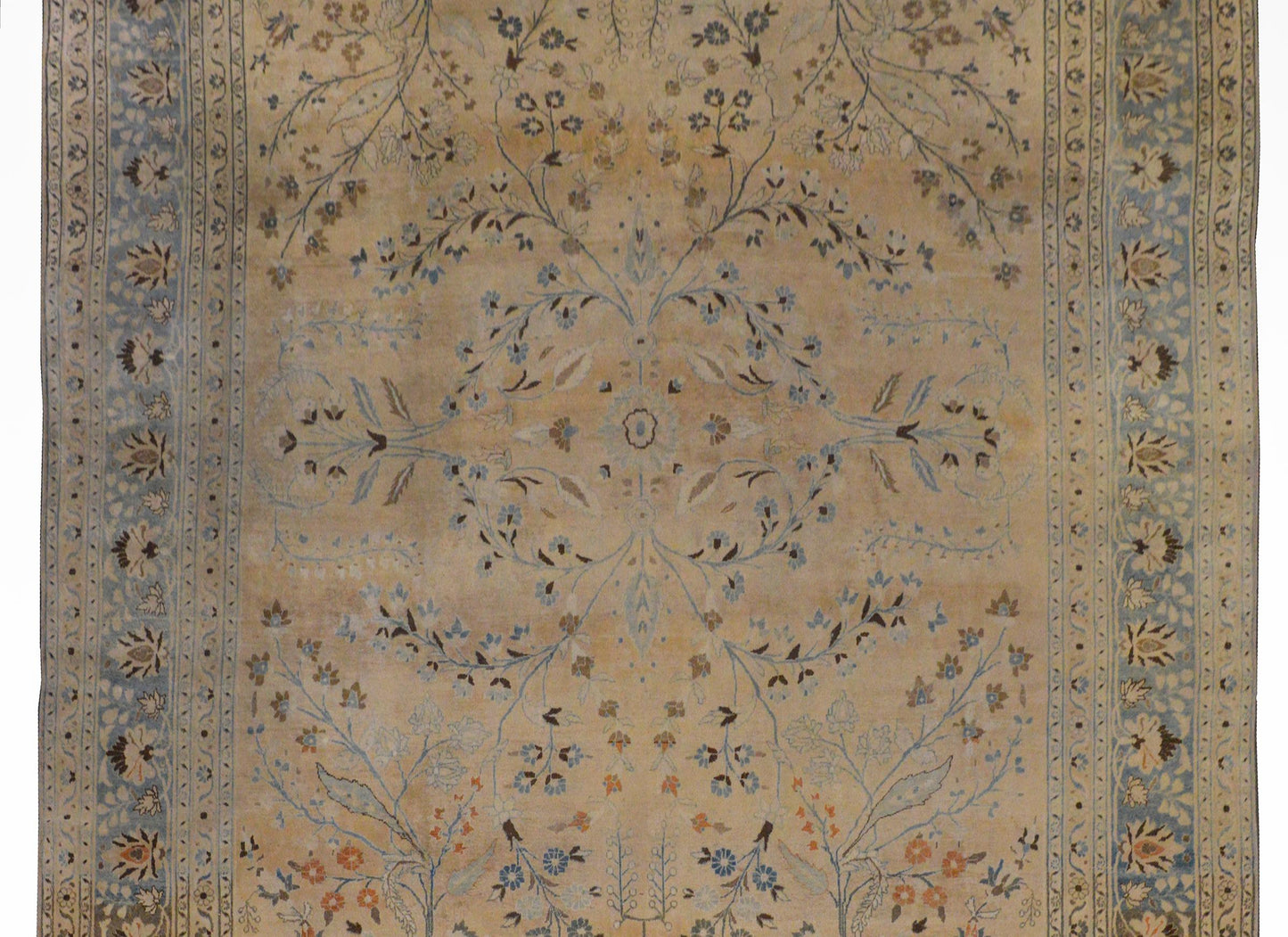 Exquisite Early 20th Century Tabriz Rug For Sale