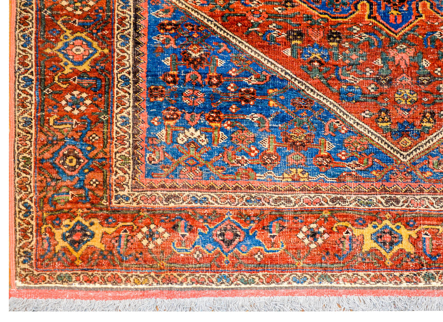 Extraordinary Early 20th Century Bidjar Rug For Sale