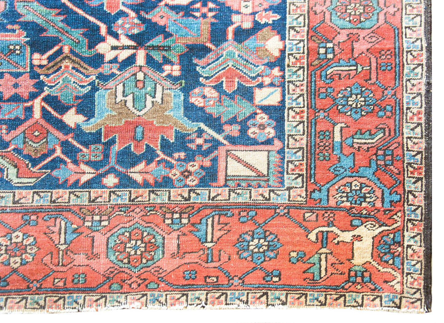 Early 20th Century Persian Heriz Rug For Sale