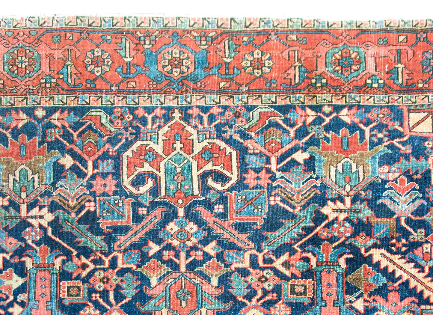 Early 20th Century Persian Heriz Rug For Sale
