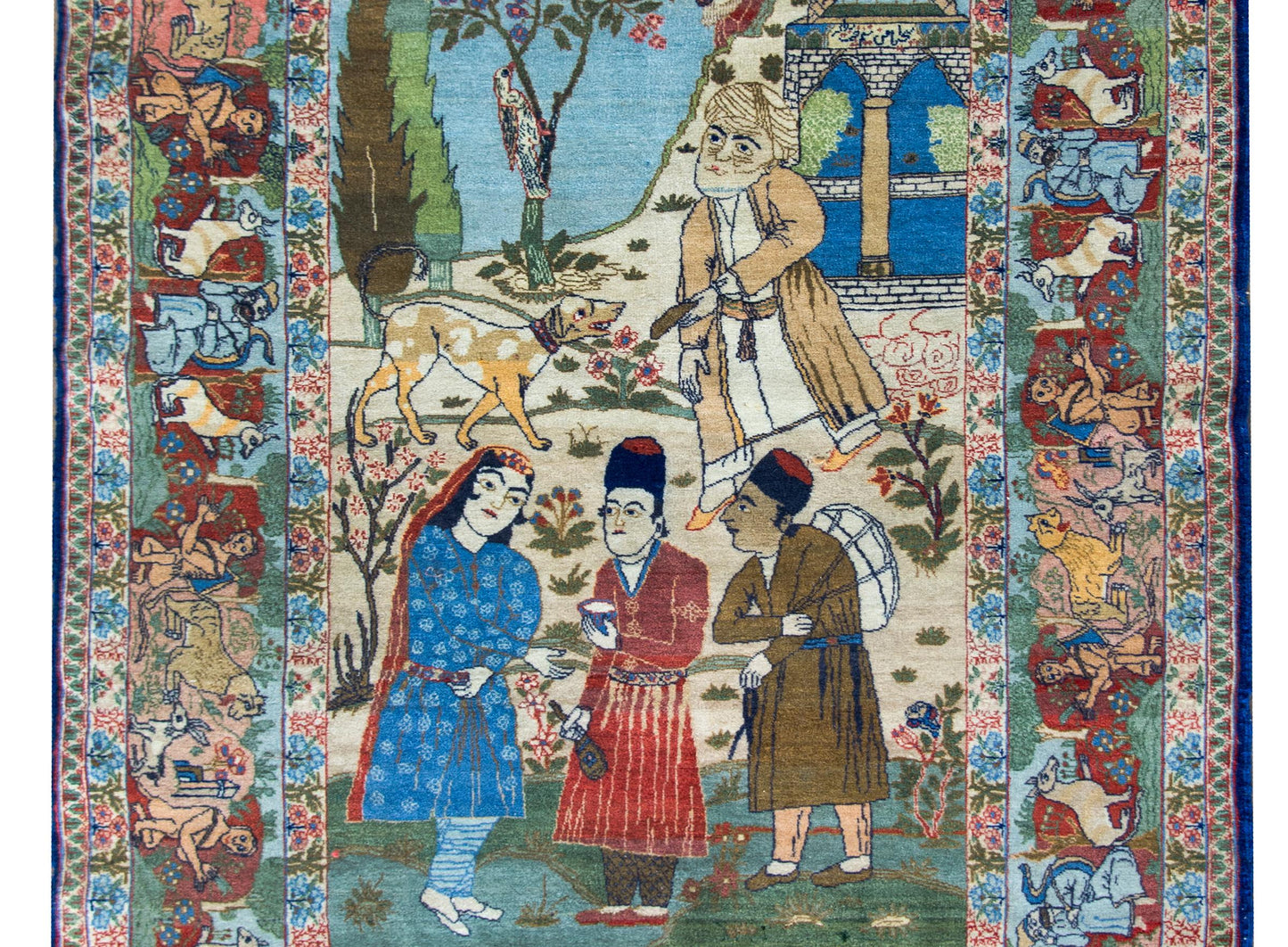 Early 20th Century Pictorial Isfahan Rug For Sale