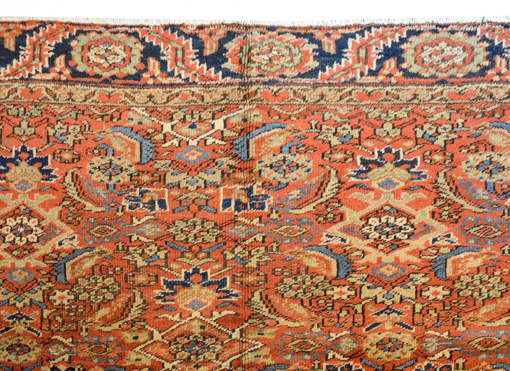Early 20th Century Heriz Rug For Sale