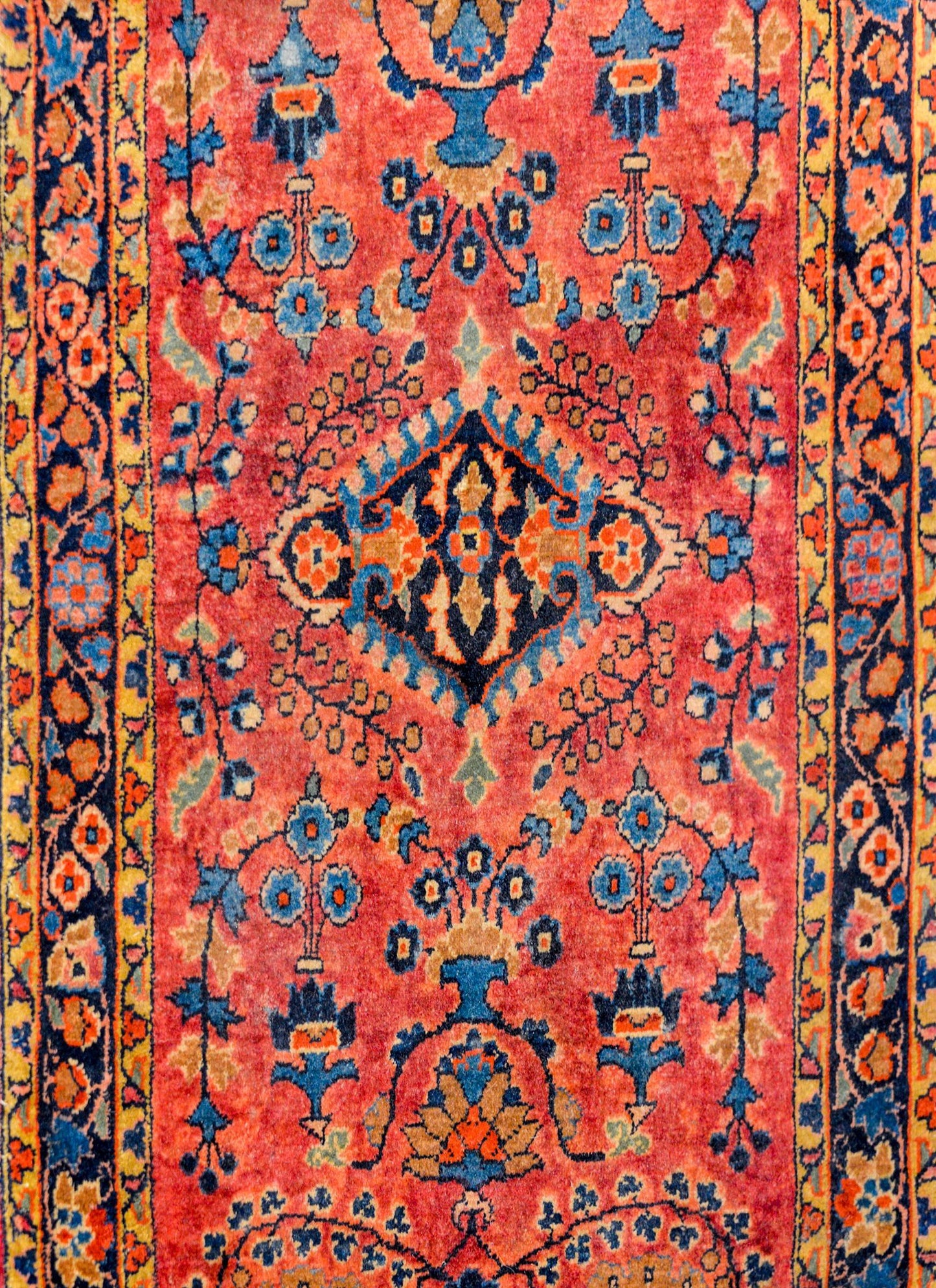 Early 20th Century Sarouk Mohajeran For Sale