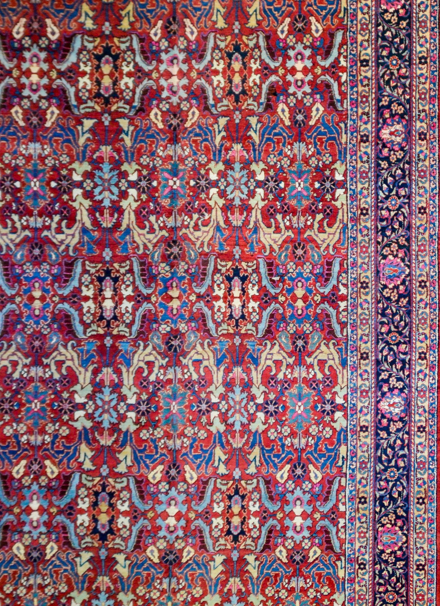 Unbelievable Early 20th Century Heriz Rug For Sale