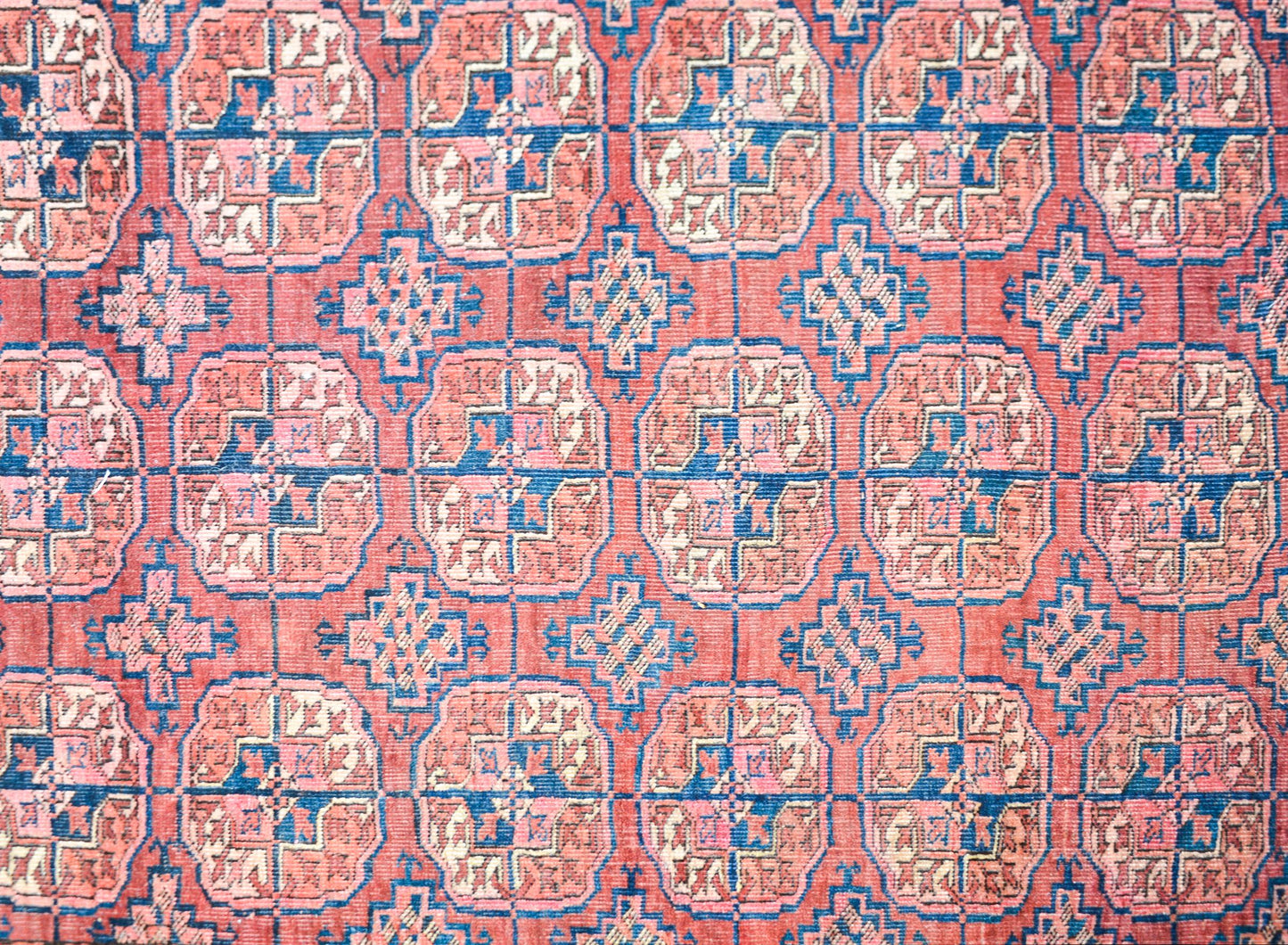 Early 20th Century Turkmen Tekke Rug For Sale