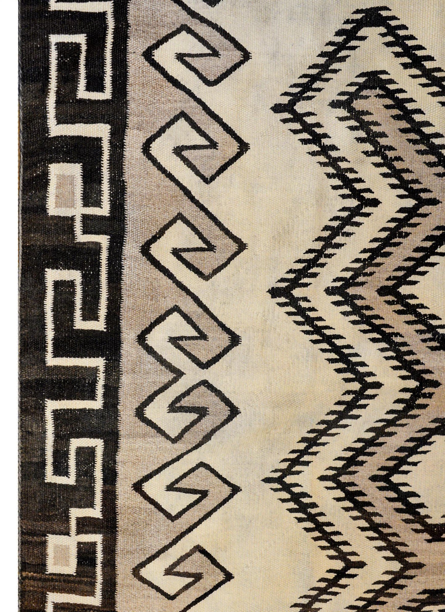 Early 20th Century Navajo Rug For Sale