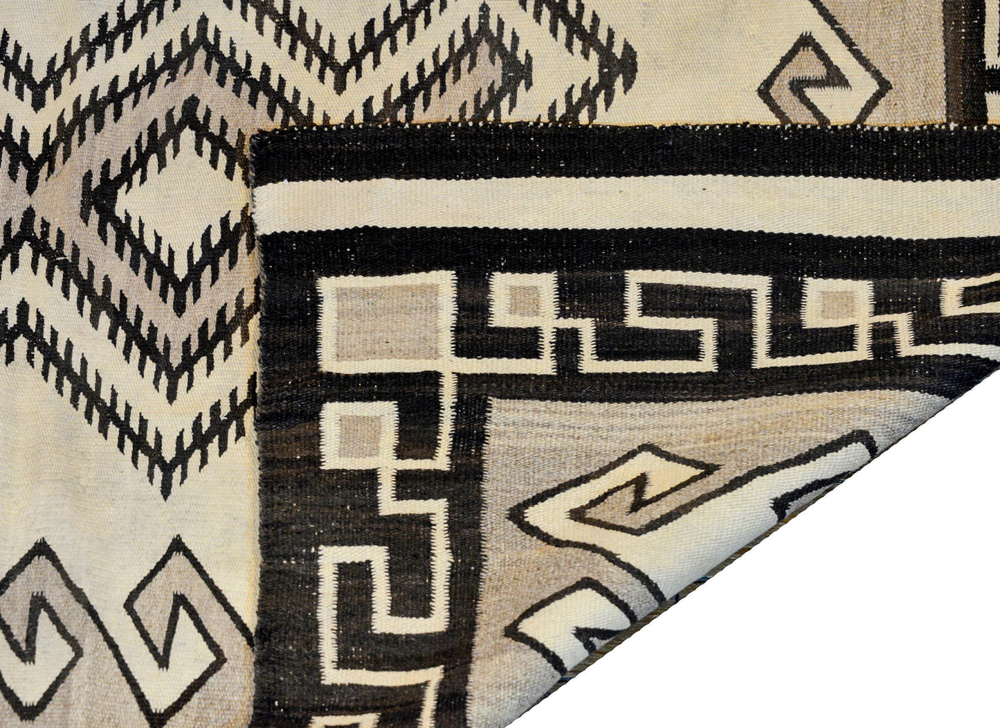Early 20th Century Navajo Rug For Sale
