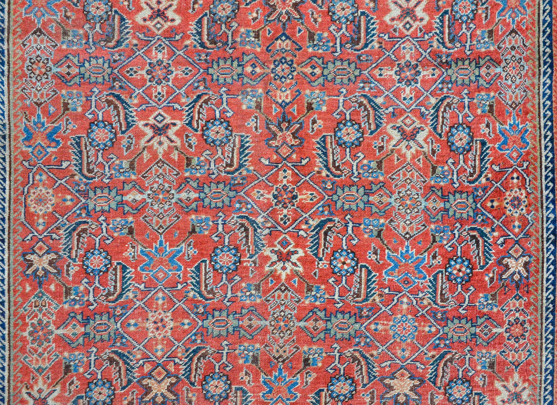 Early 20th Century Gashgaei Rug For Sale