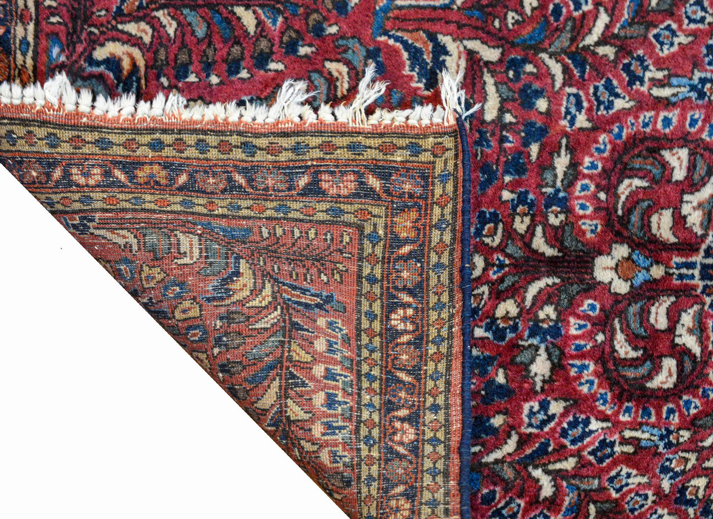 Beautiful Early 20th Century Sarouk Rug For Sale