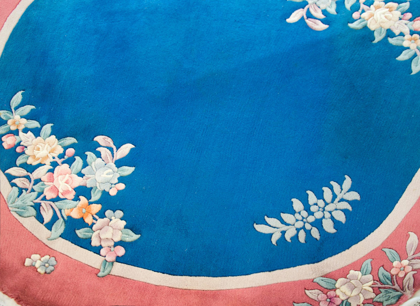 Round Chinese Art Deco Rug For Sale