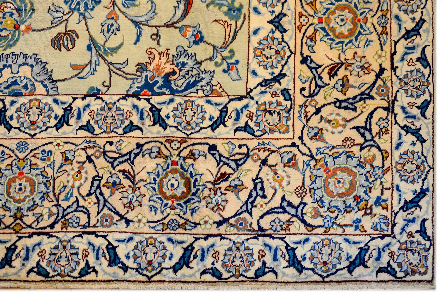 Fantastic Early 20th Century Kashan Rug For Sale