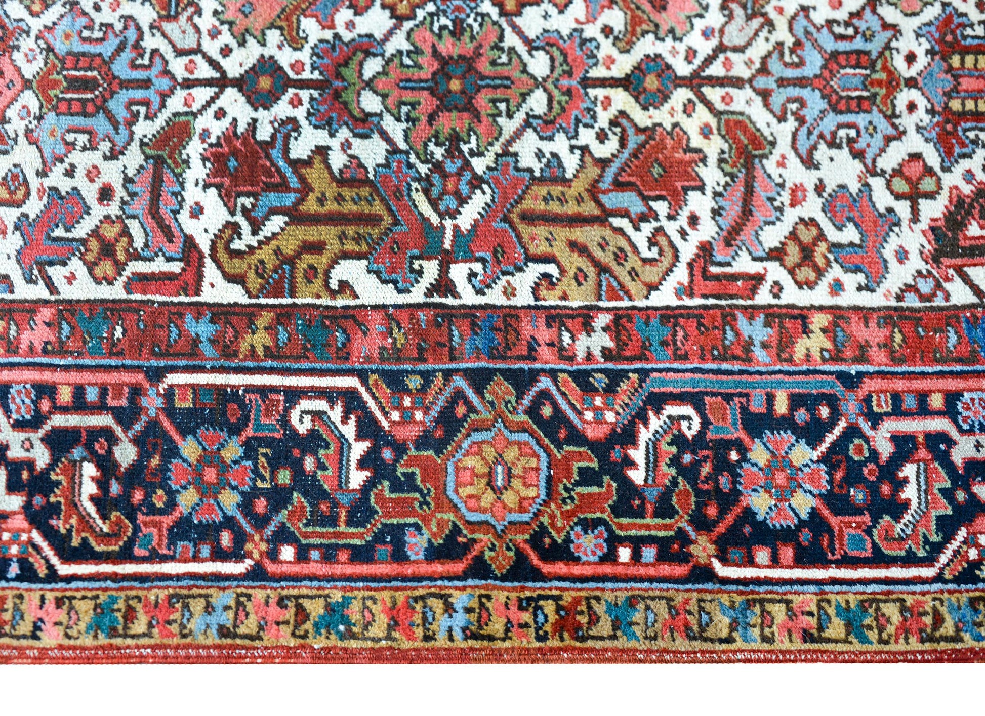 Early 20th Century Heriz Rug For Sale