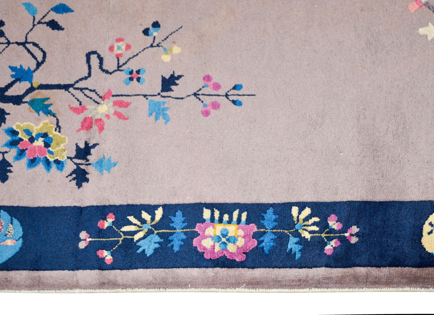 Early 20th Century Chinese Art Deco Rug For Sale