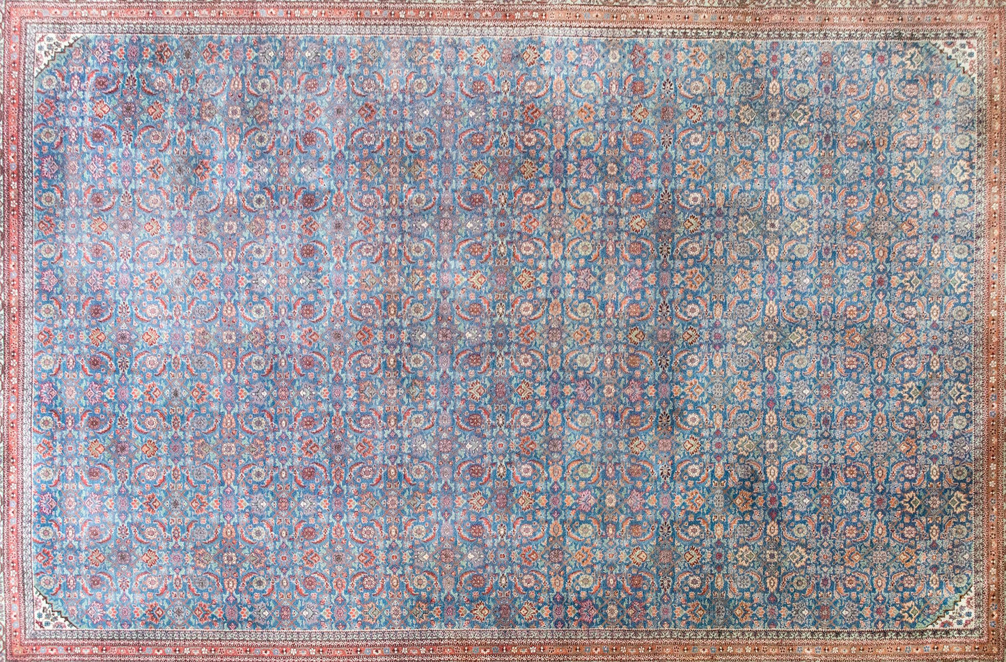Early 20th Century Persian Tabriz Rug For Sale