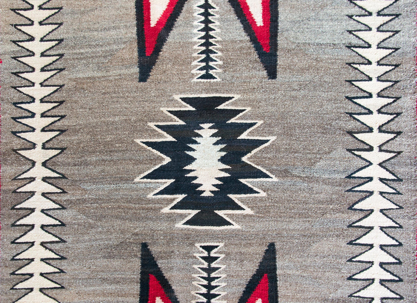 Early 20th Century Navajo Rug For Sale