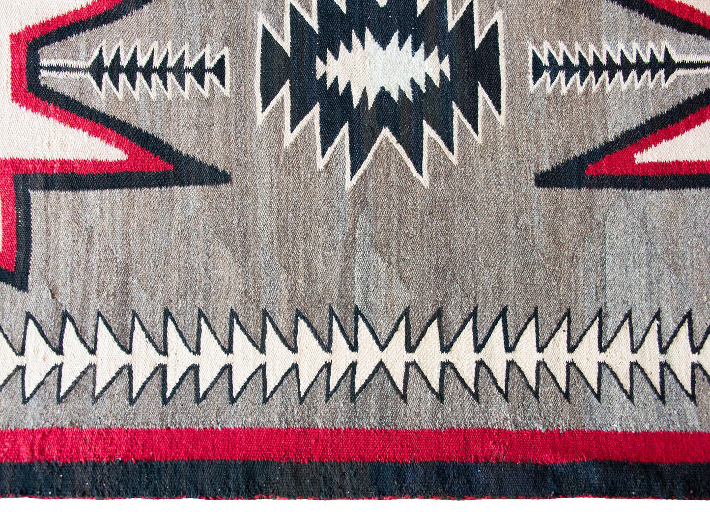 Early 20th Century Navajo Rug For Sale