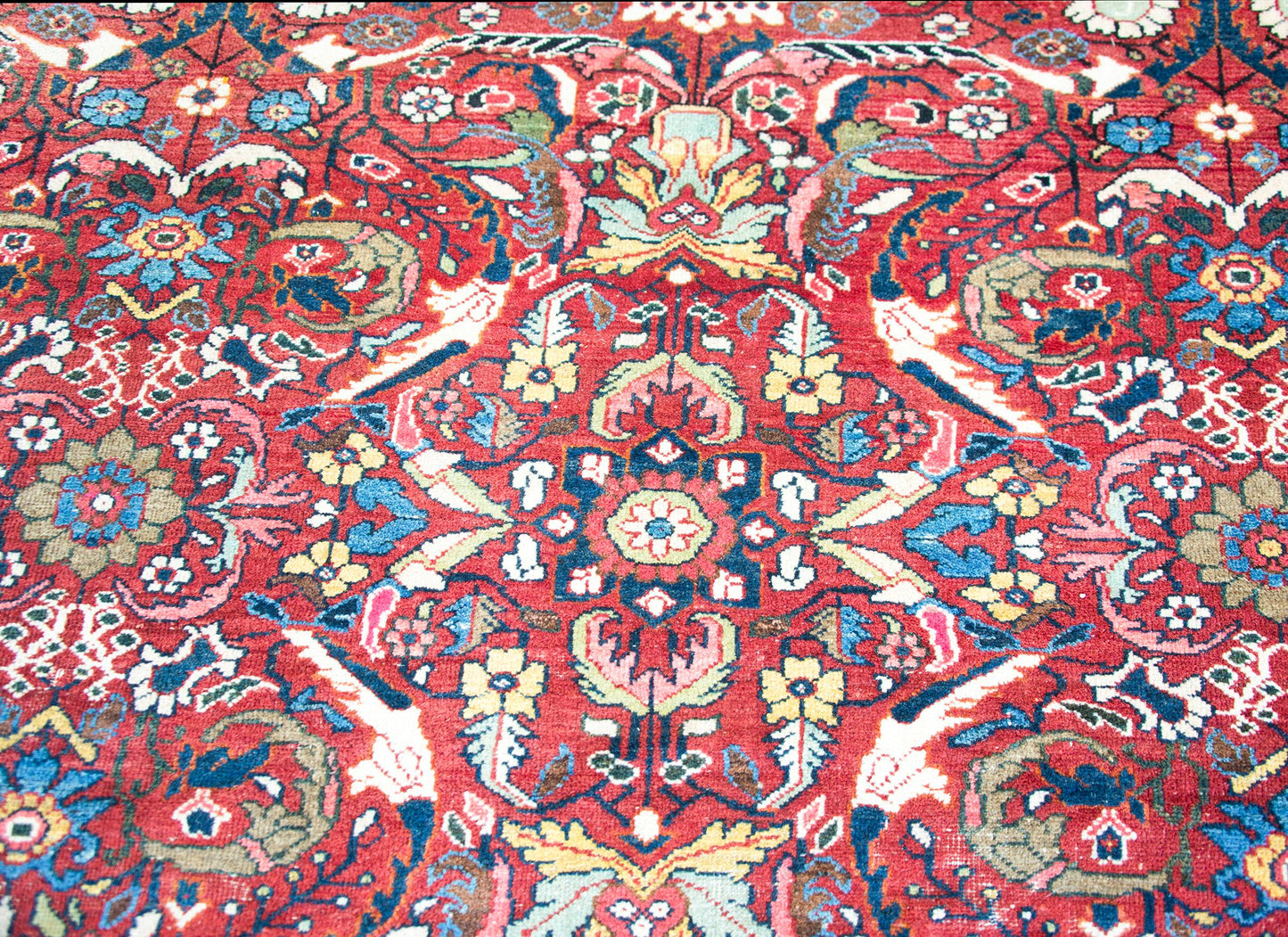 Early 20th Century Persian Mahal Rug For Sale