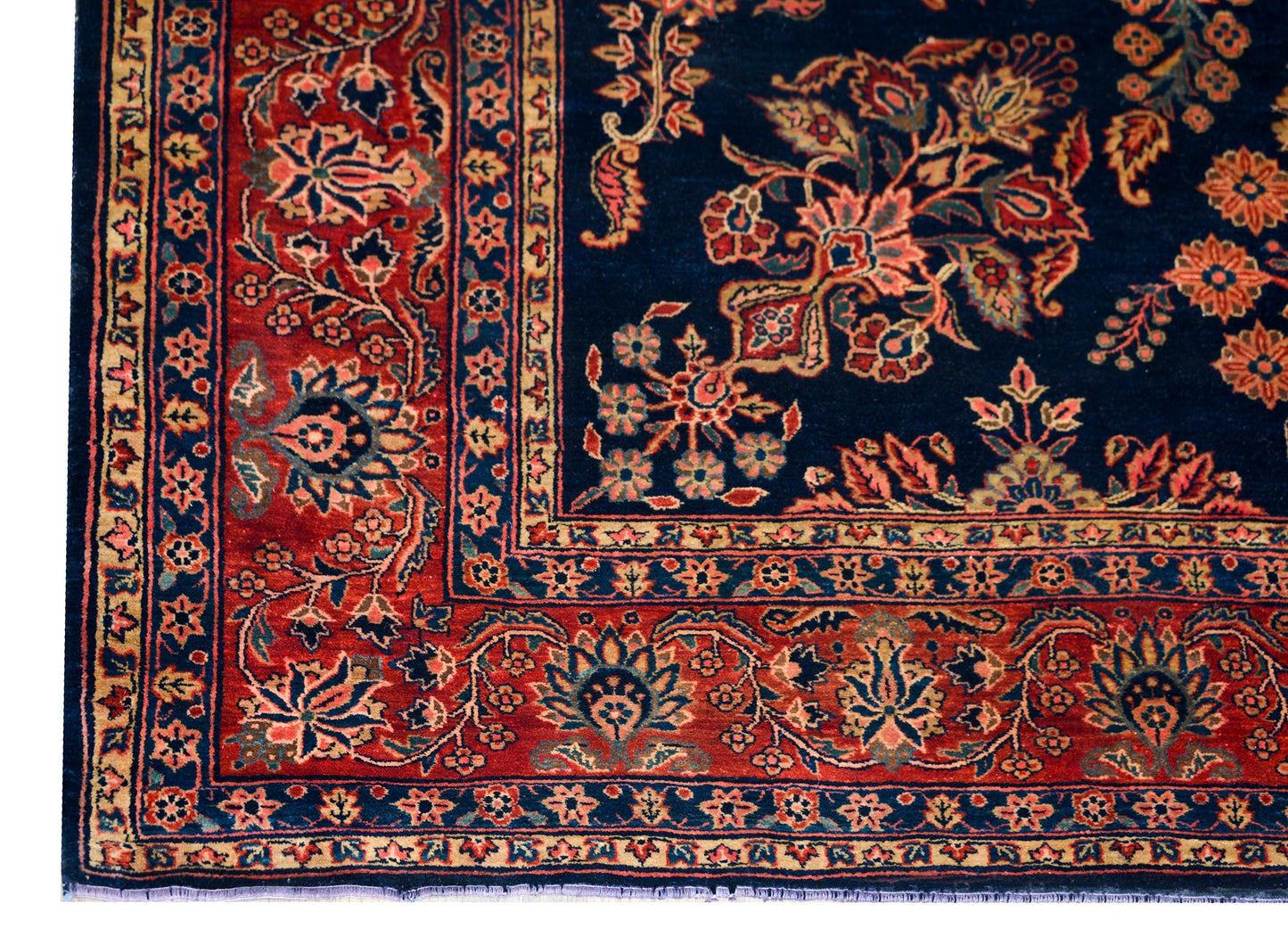 Early 20th Century Mohajeran Rug For Sale