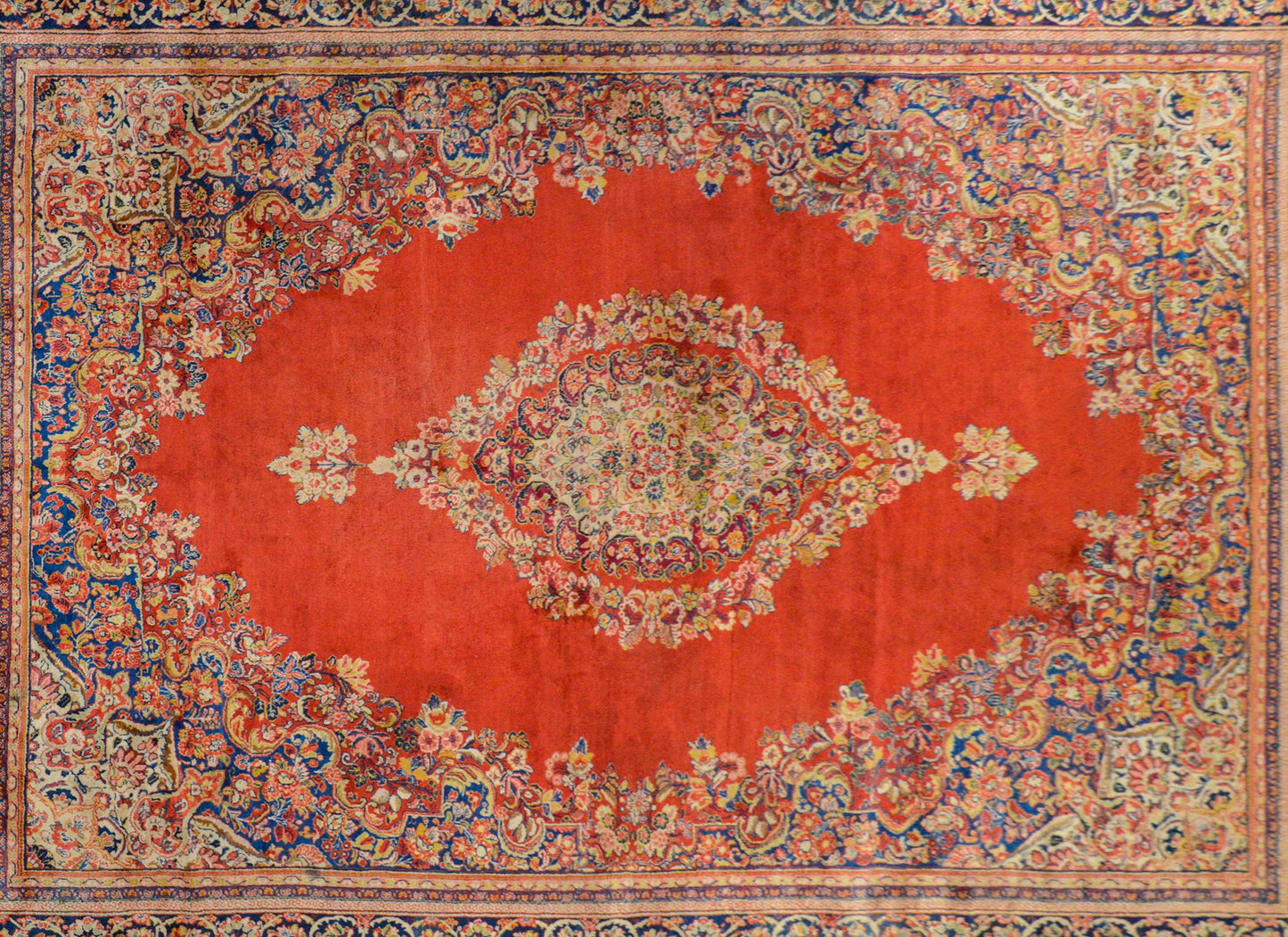 Outstanding Monumental Early 20th Century Sarouk Rug For Sale