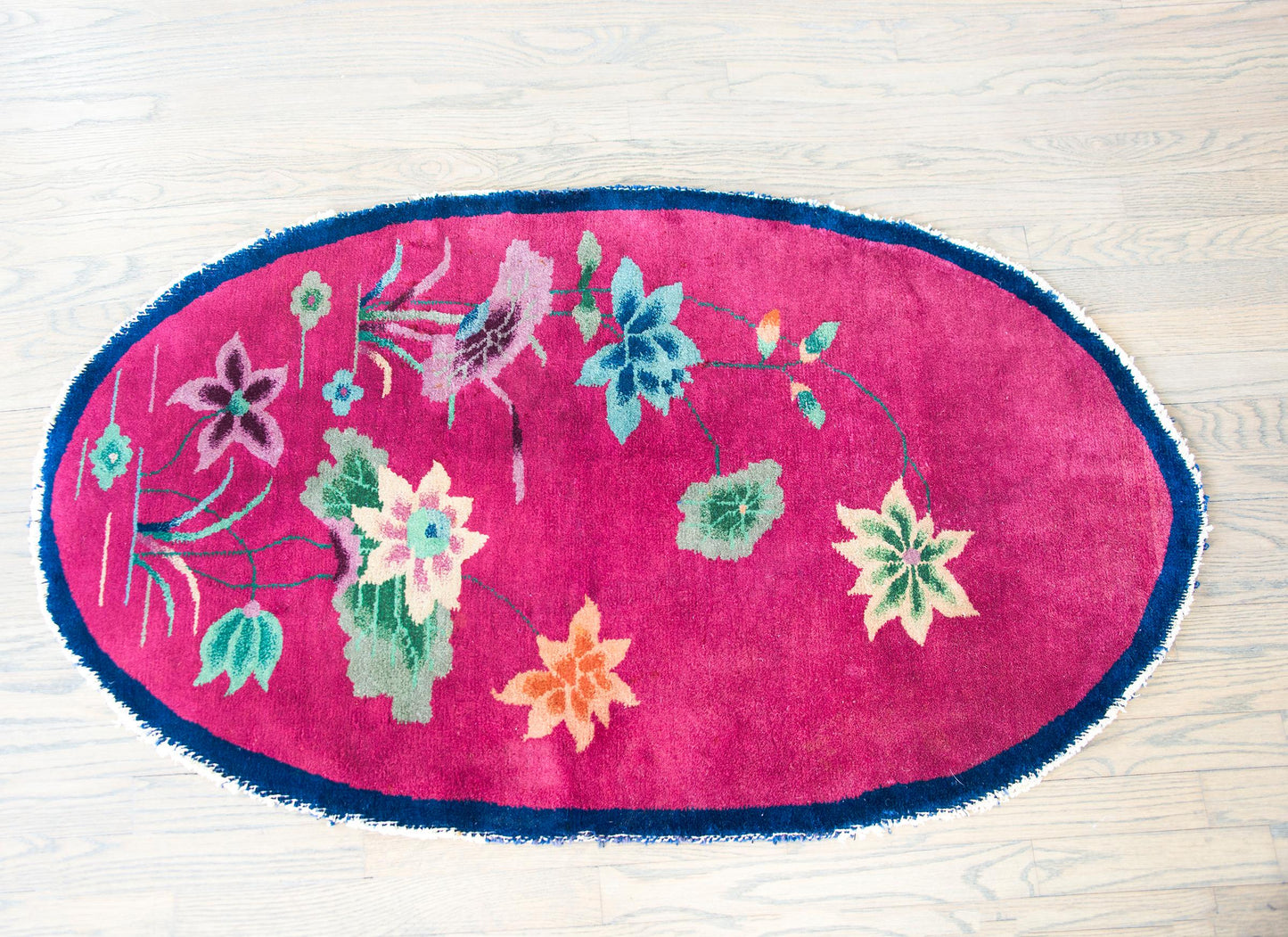 Early 20th Century Oval Chinese Art Deco Rug For Sale