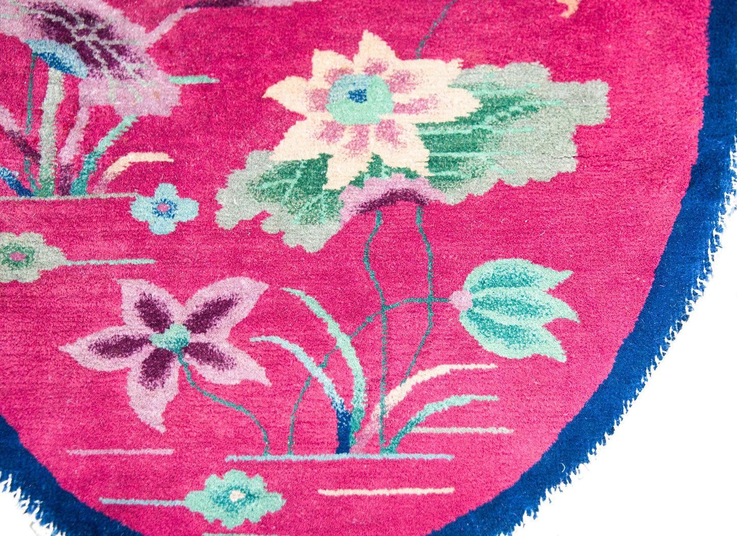 Early 20th Century Oval Chinese Art Deco Rug For Sale