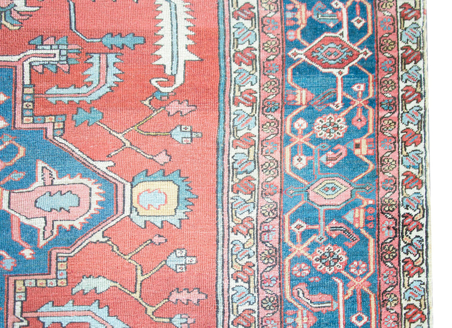 Late 19th Century Persian Serapi Rug For Sale
