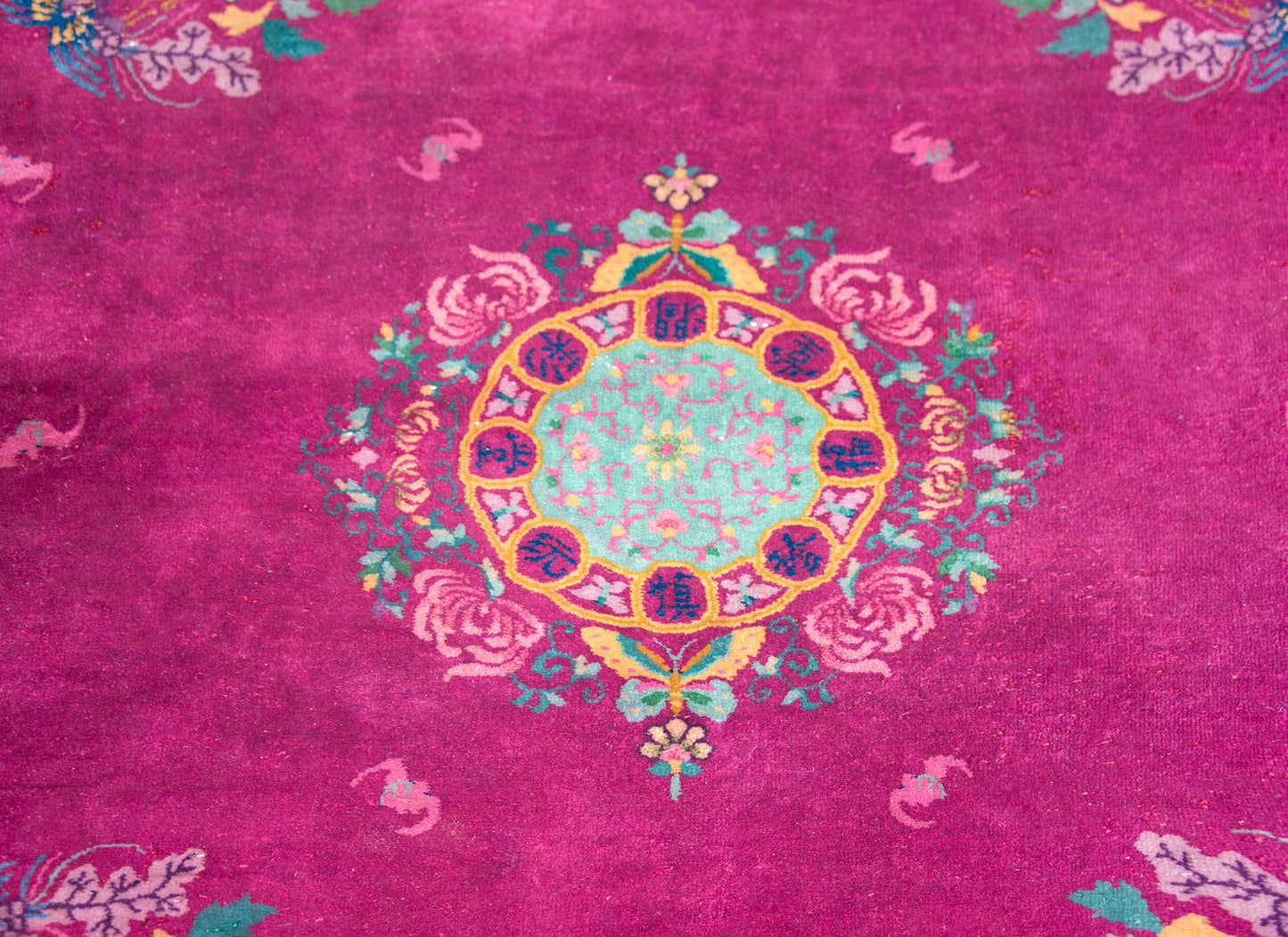 Chinese Art Deco Rug of Large Scale For Sale