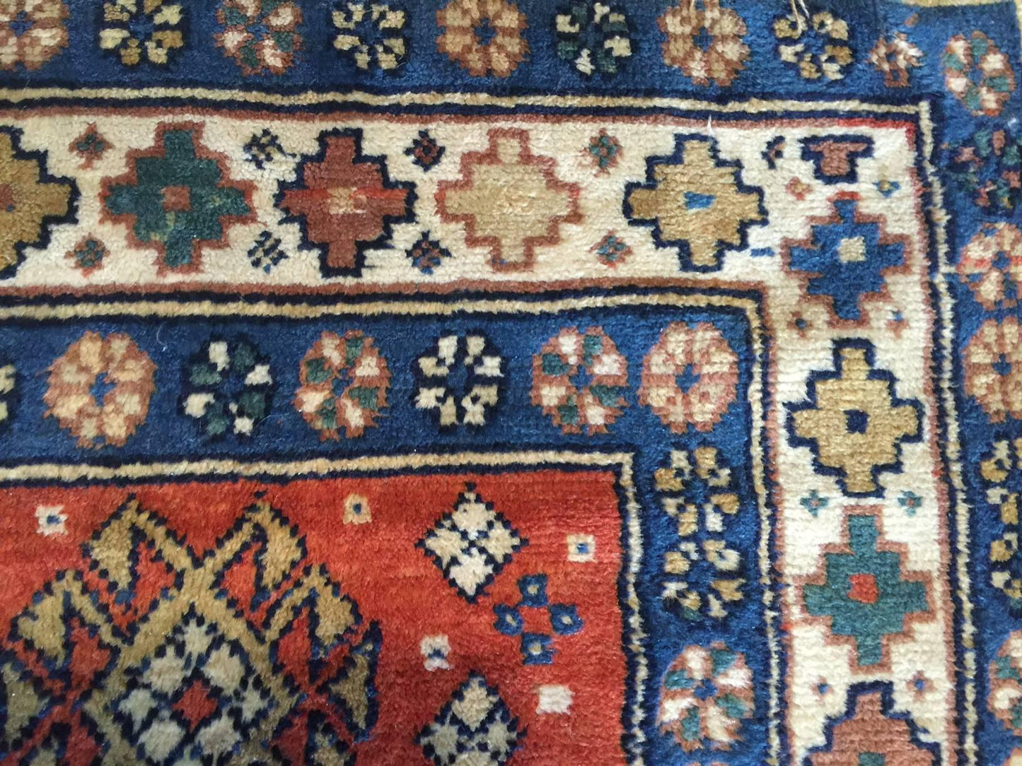 Bold Early 20th Century Azari Rug For Sale