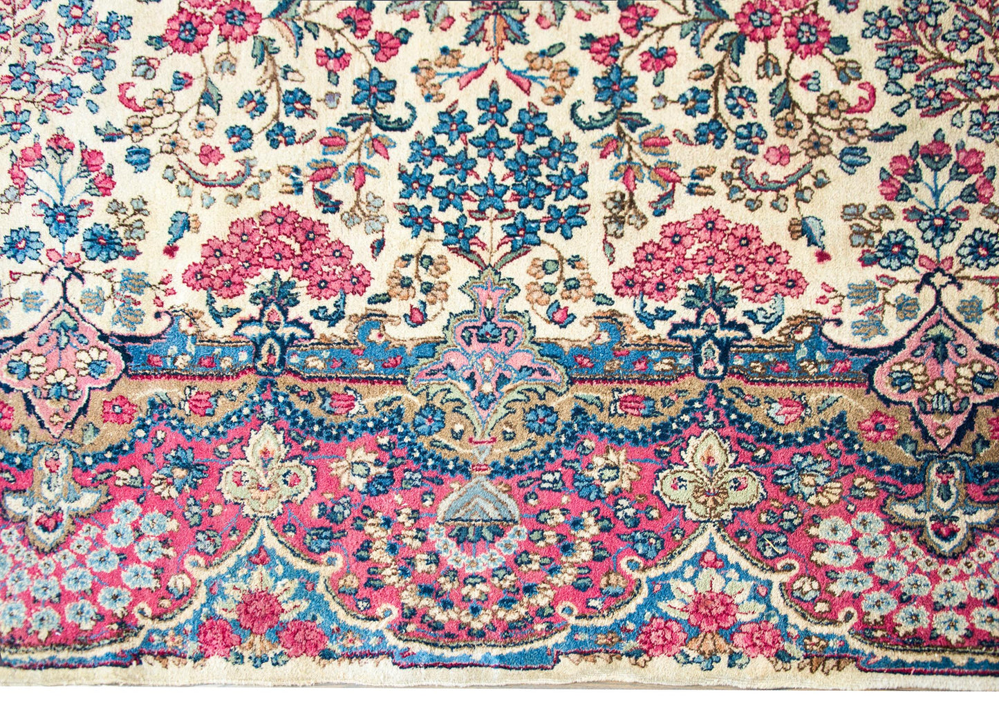 Early 20th Century Kirman Rug For Sale