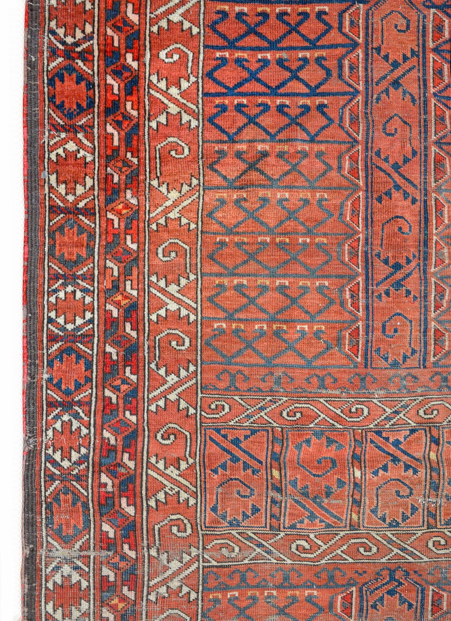 Beautiful Early 20th Century Ersari Turkman rug For Sale