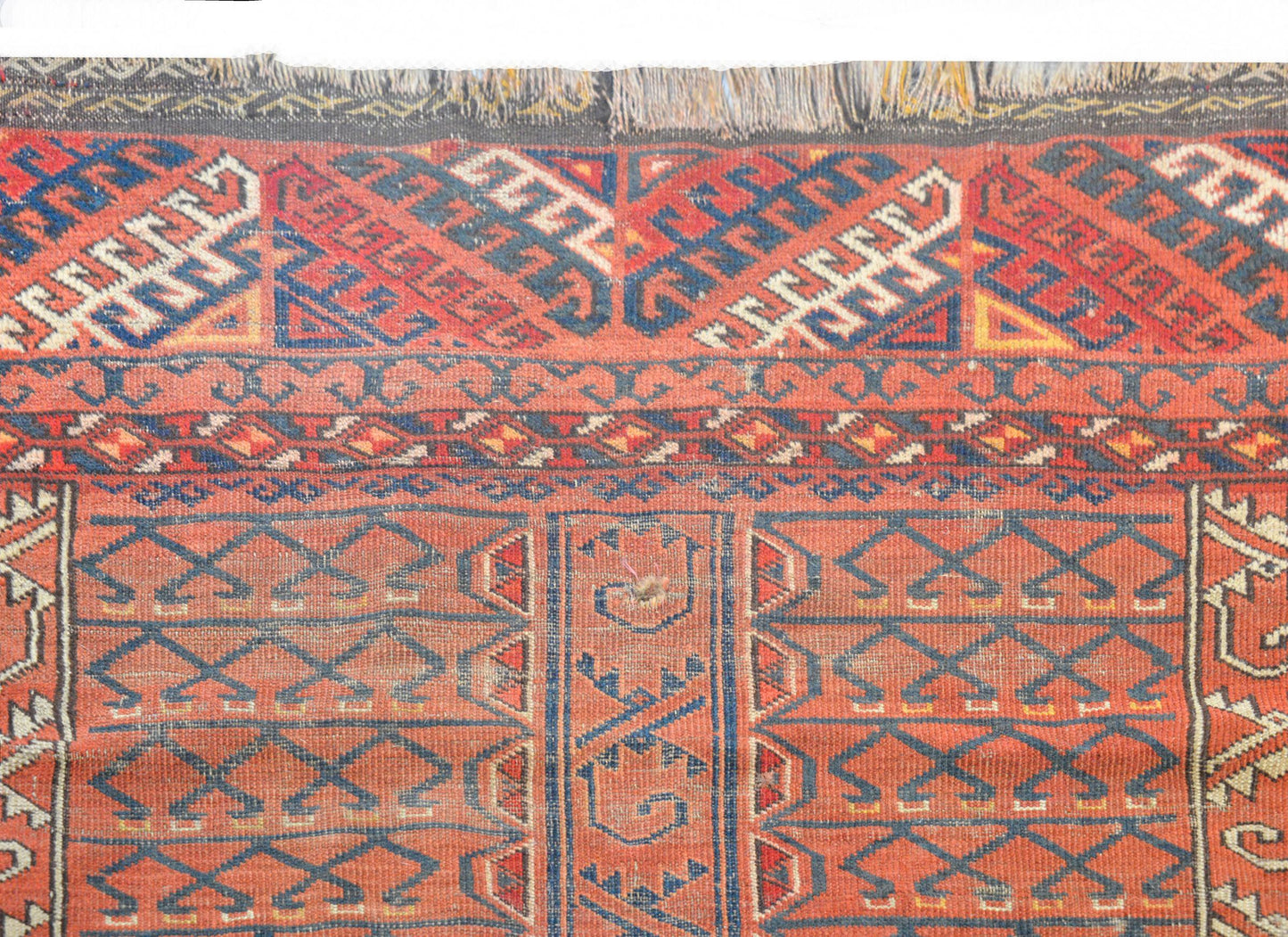 Beautiful Early 20th Century Ersari Turkman rug For Sale