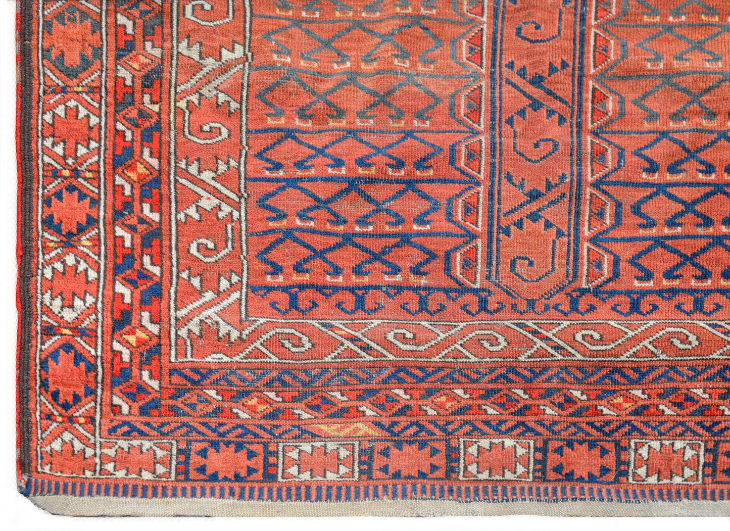 Beautiful Early 20th Century Ersari Turkman rug For Sale