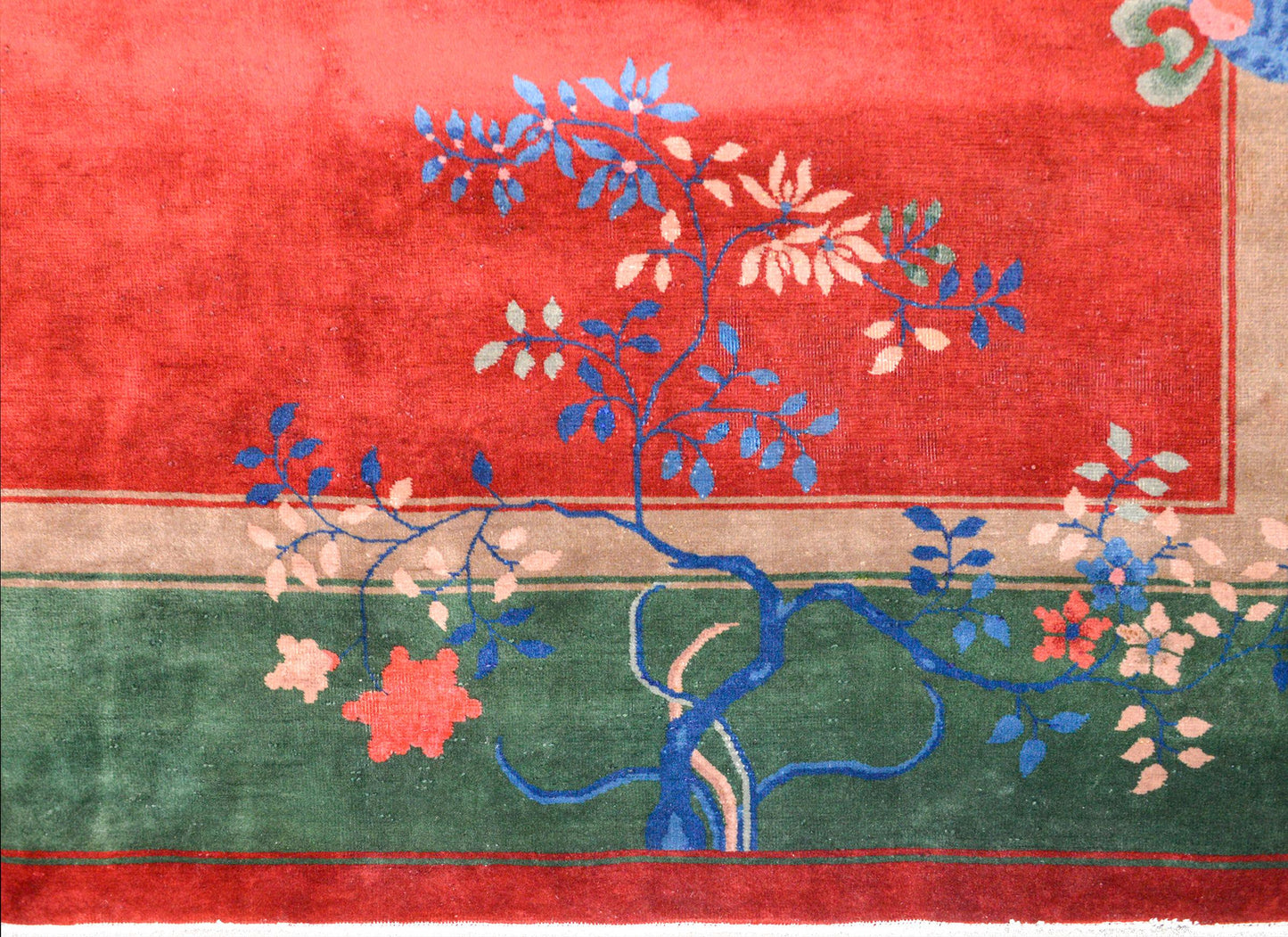 Exquisite Chinese Art Deco Rug For Sale