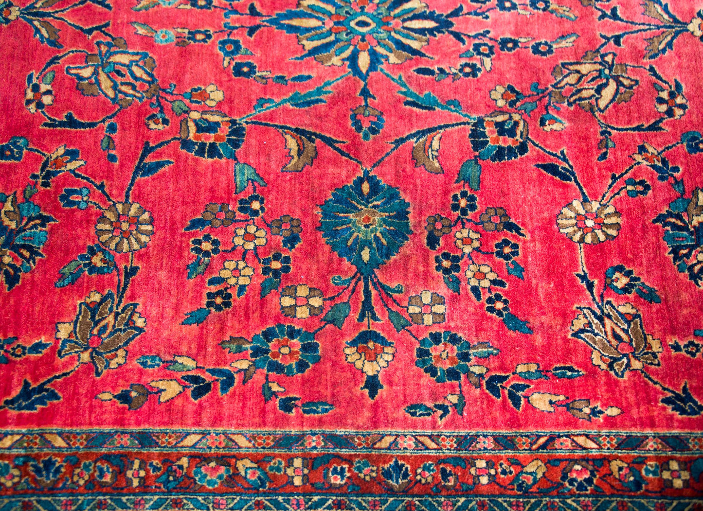 Early 20th Century Persian Sarouk Mahal Rug For Sale