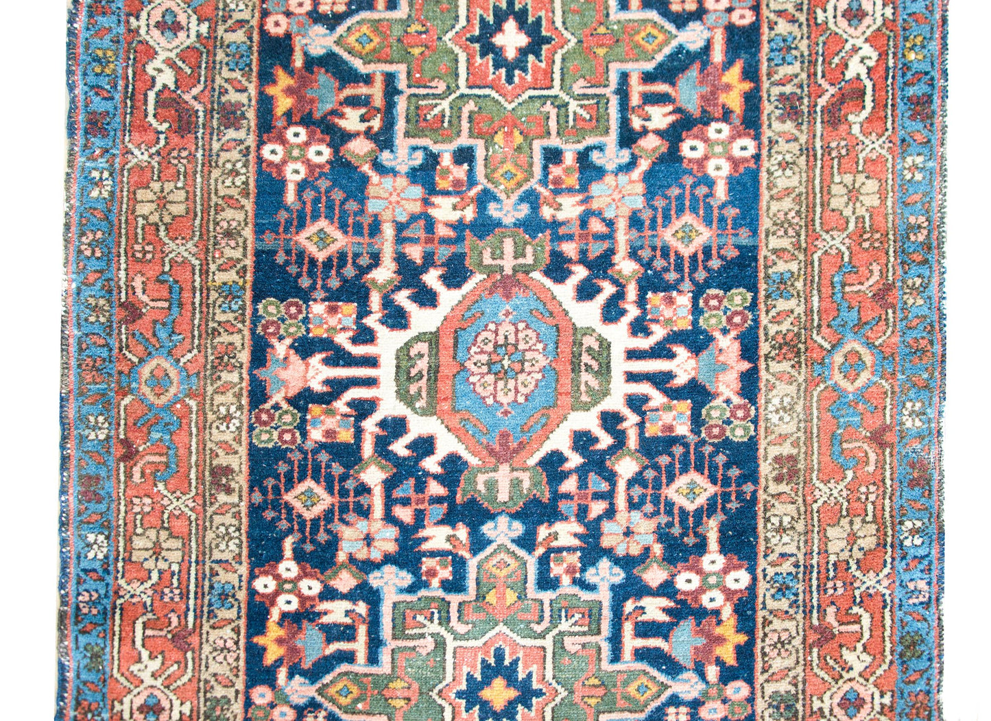 Early 20th Century Persian Heriz Rug For Sale