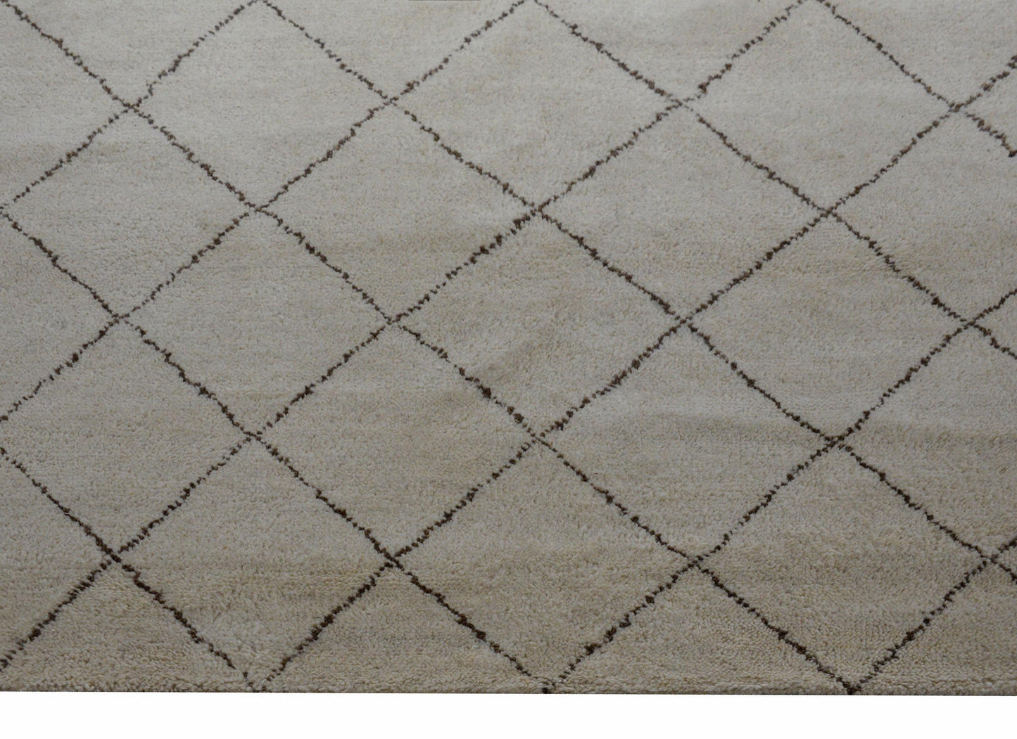 Fantastic Contemporary Beni Ourain Style Rug For Sale