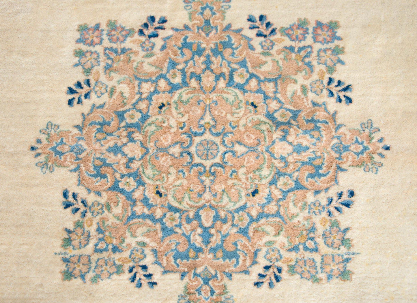 Early 20th Century Persian Kirman Rug For Sale