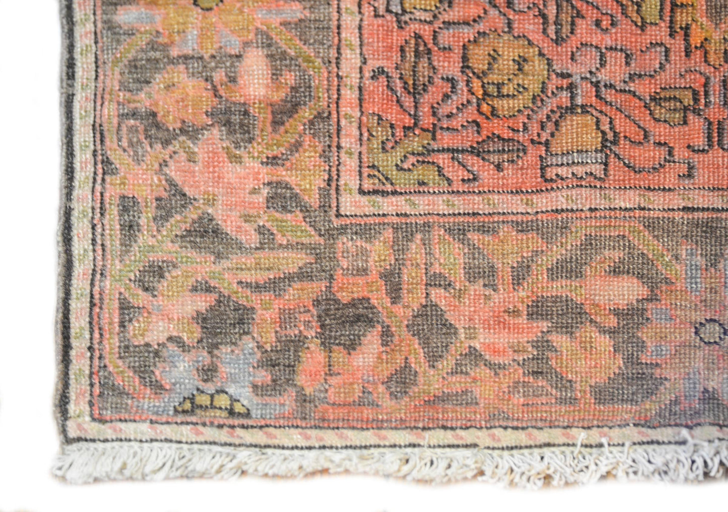 Amazing Sarouk Rug, circa 1920 For Sale