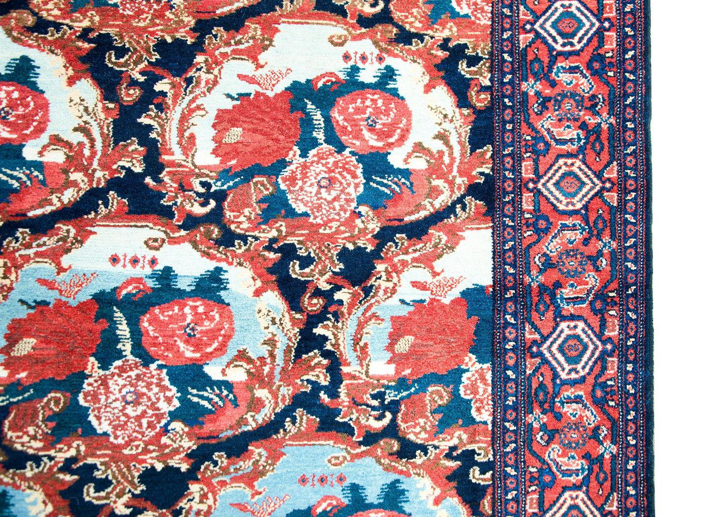 Early 20th Century Senneh Rug For Sale