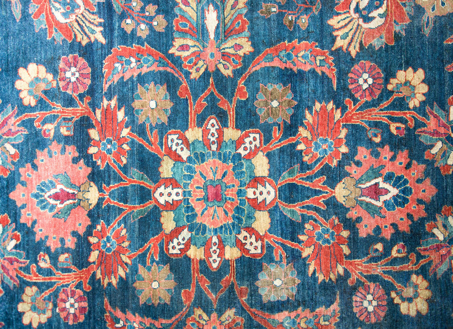 Early 20ty Century Persian Mohajeran Rug For Sale