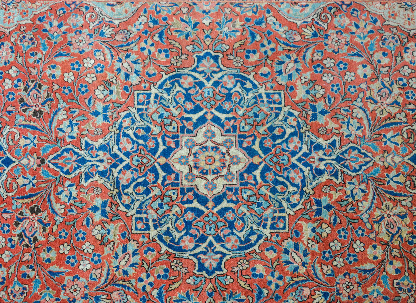 Extraordinary Early 20th Century Kashan Rug For Sale