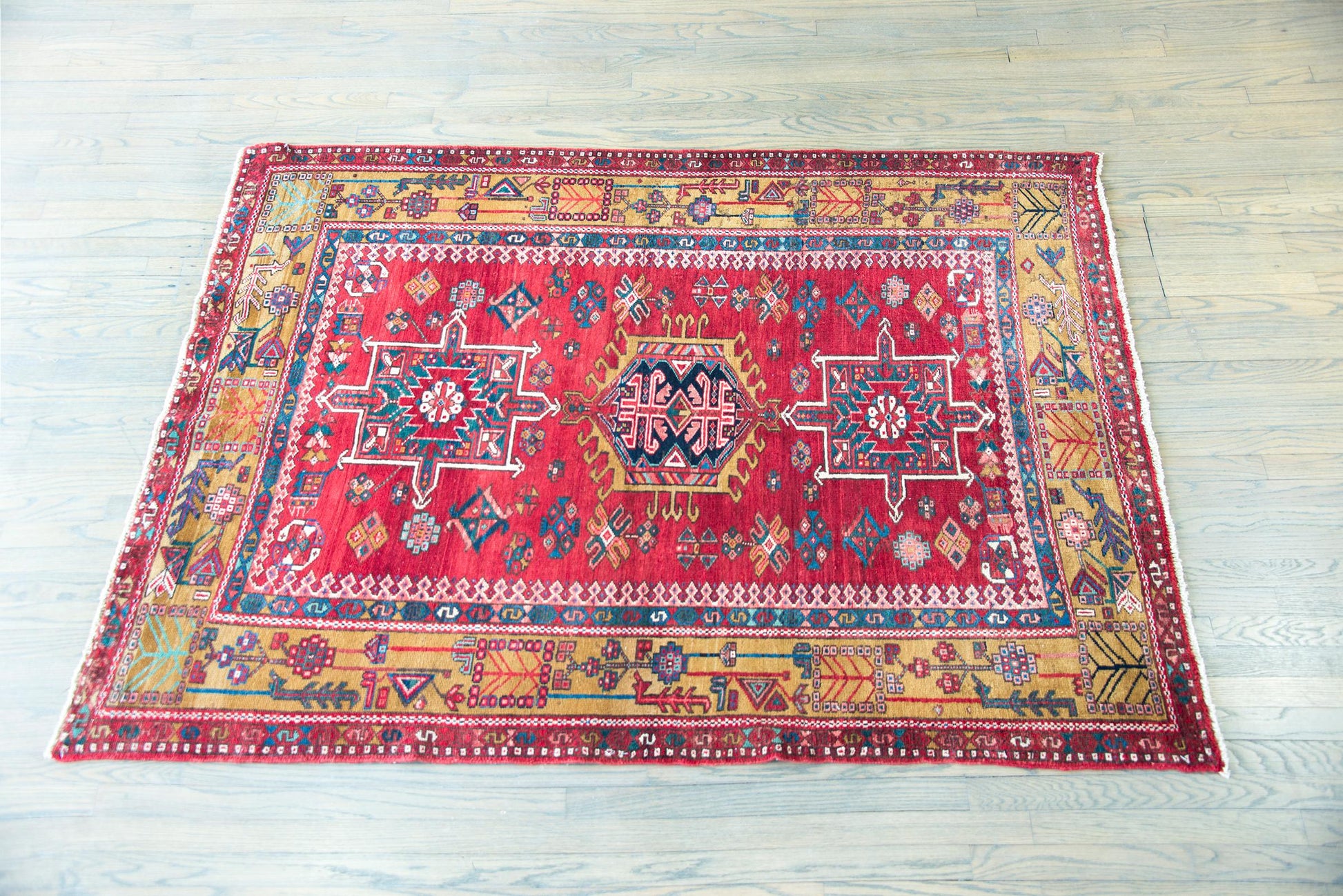 Early 20th Century Karaja Rug For Sale