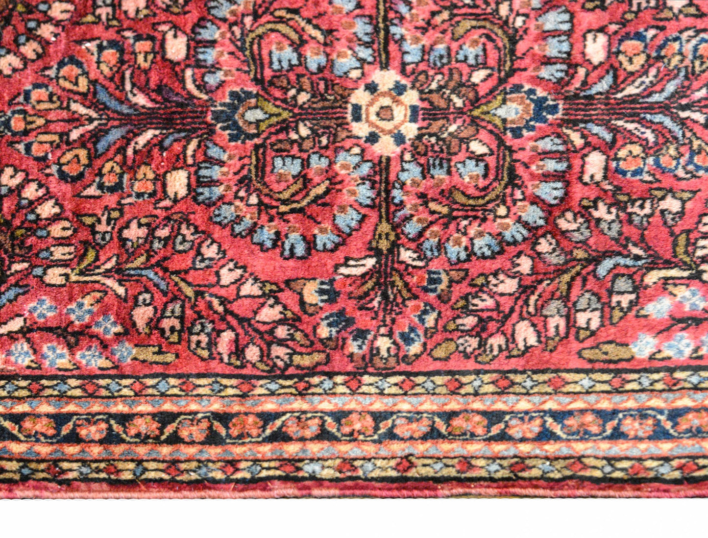 Petite Early 20th Century Sarouk Rug For Sale
