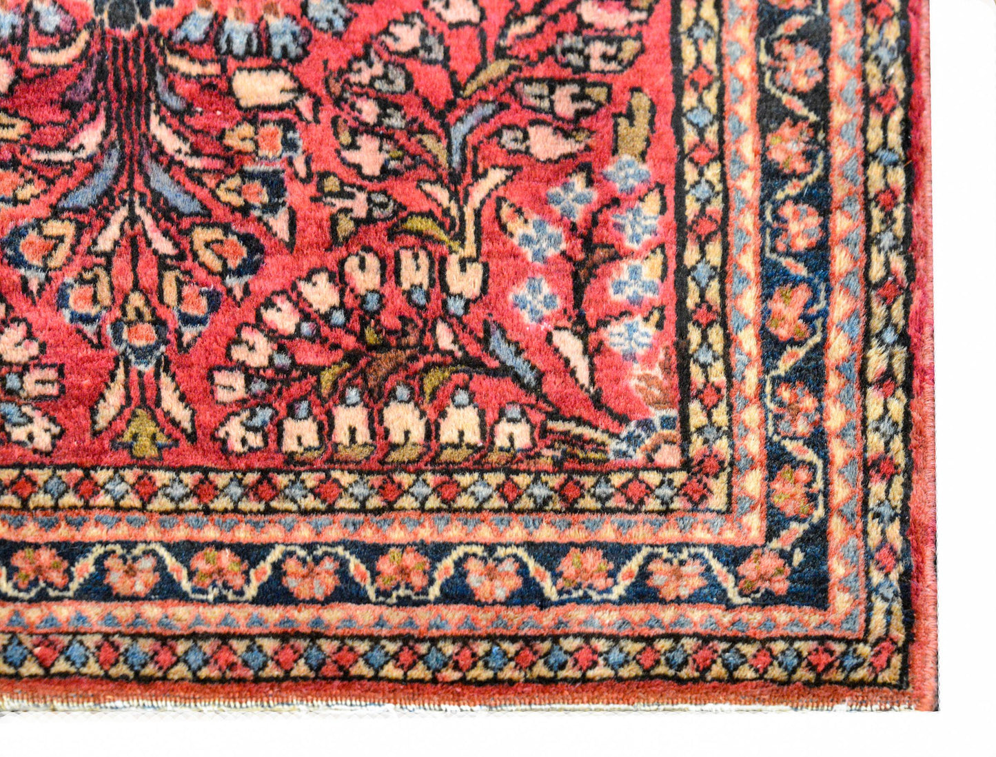 Petite Early 20th Century Sarouk Rug For Sale