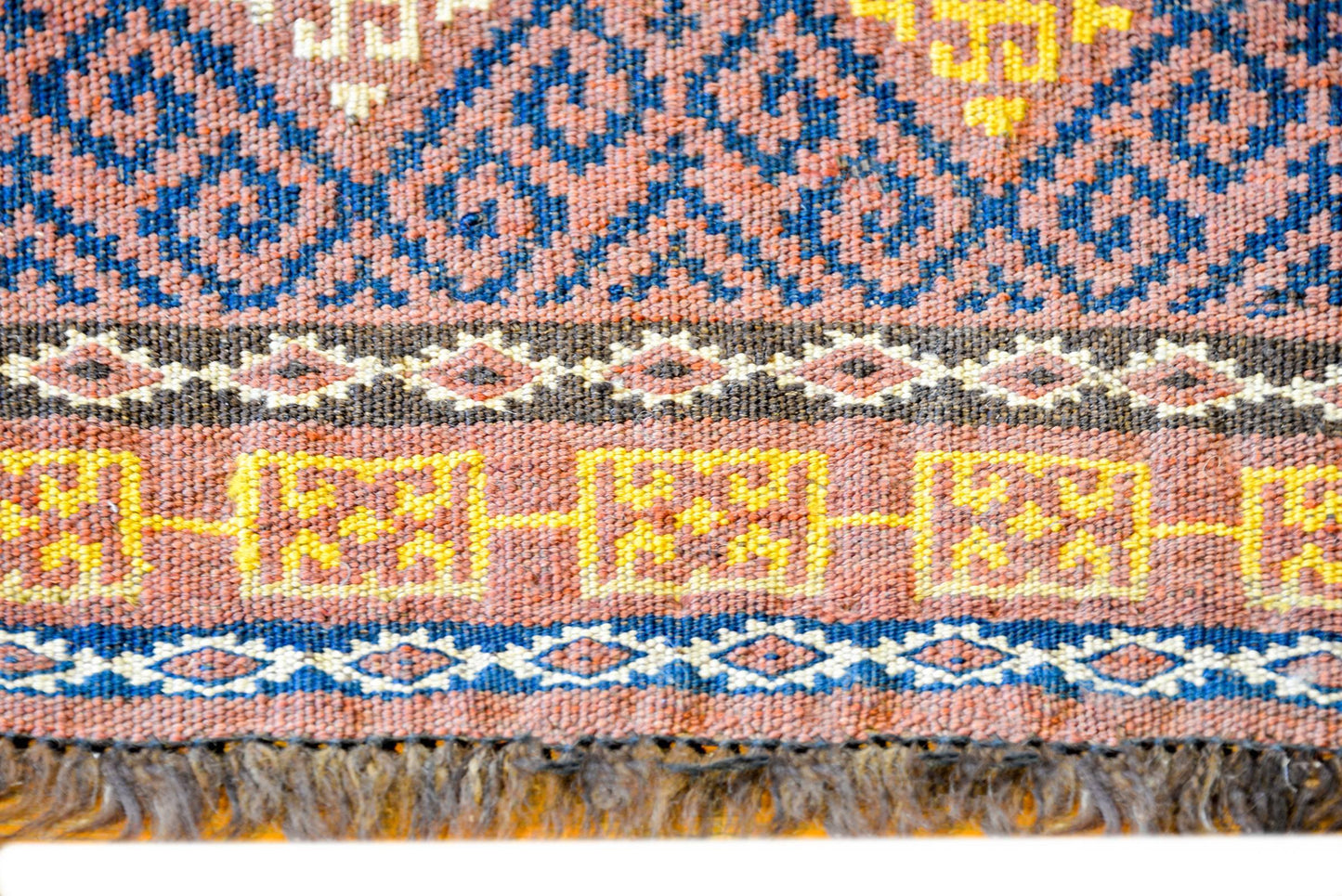 Early 20th Century Sumak Bag Face Rug For Sale