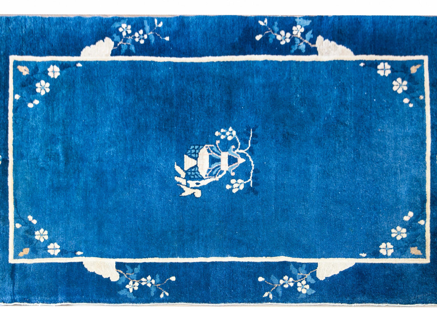 Early 20th Century Chinese Art Deco Rug For Sale